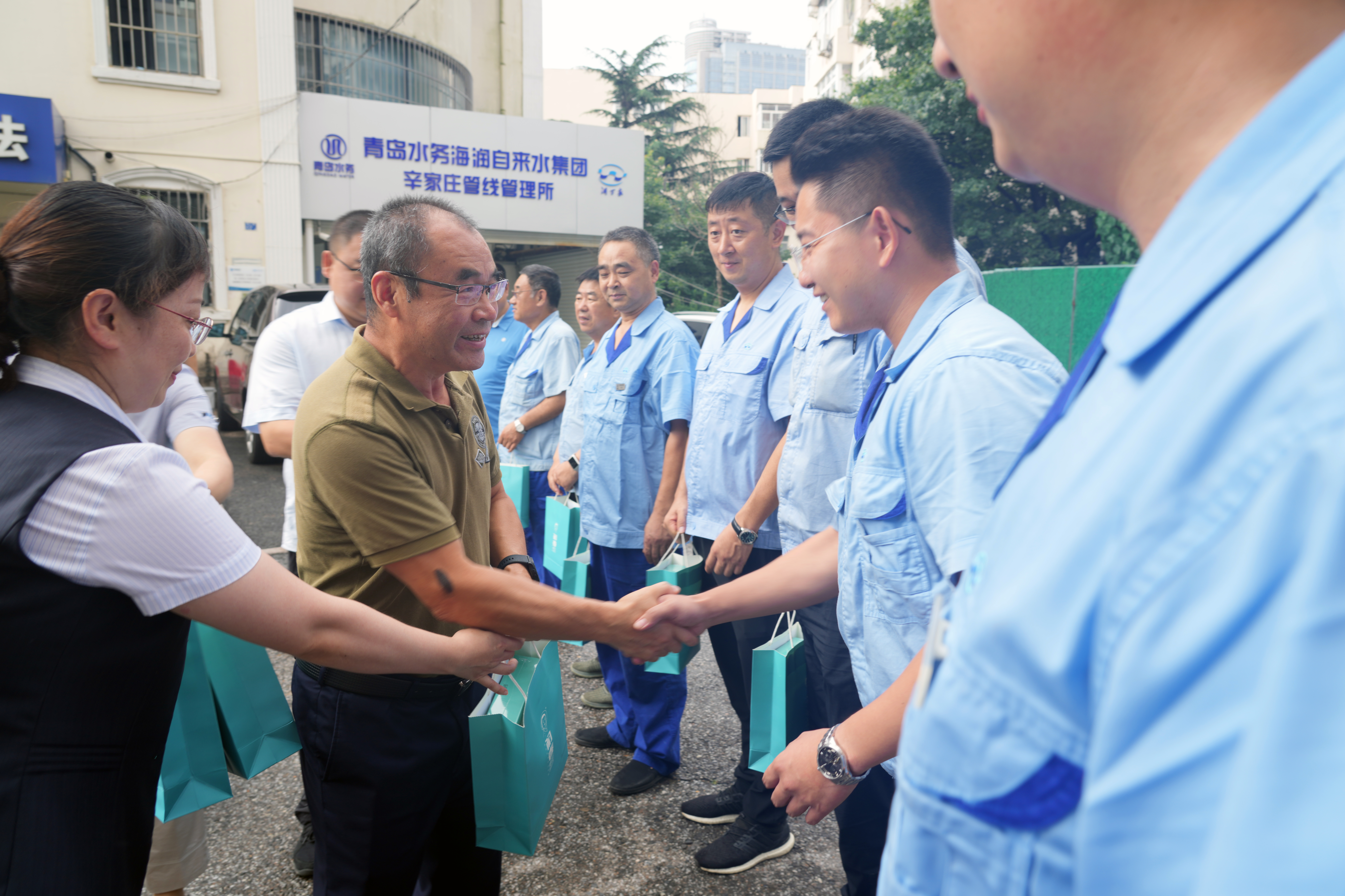 万象城AWC_官网