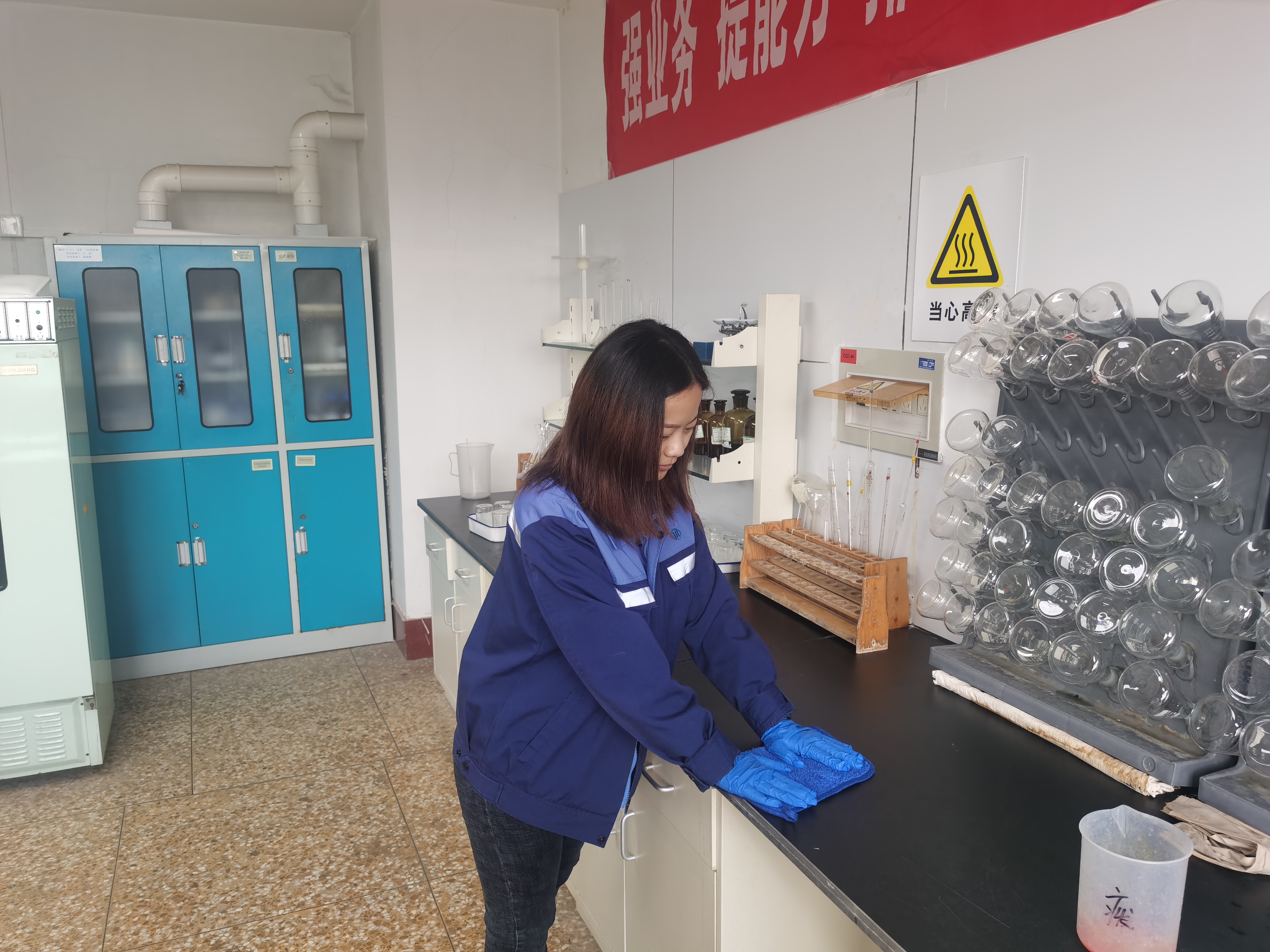 万象城AWC_官网